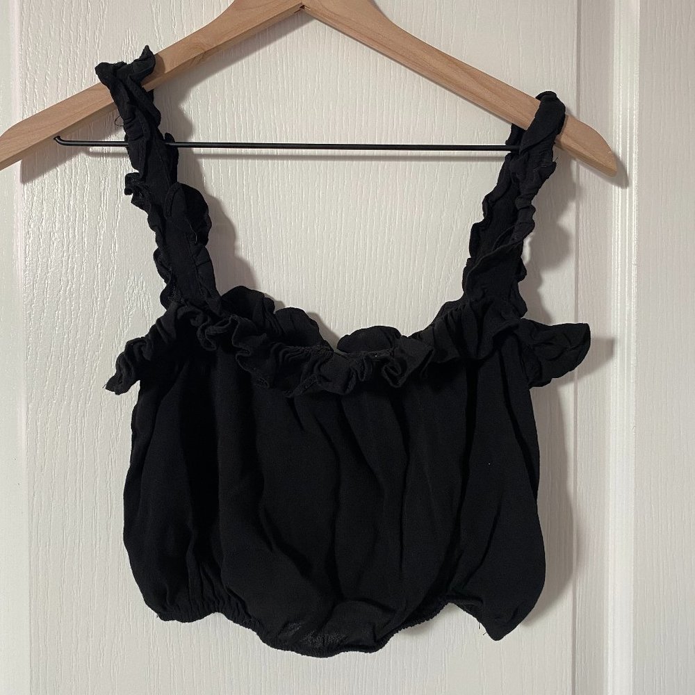 Forever 21 Black Crop Ruffle Cropped Top